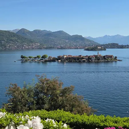 Queen - Stunning Panoramic Island View بافينو